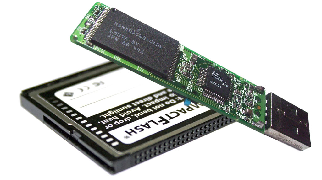 //edgedatarecovery.com/wp-content/uploads/usb-flash-drives.jpg